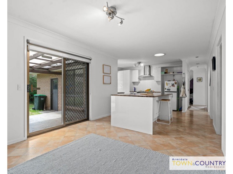 5 Haga Place, Armidale NSW 2350