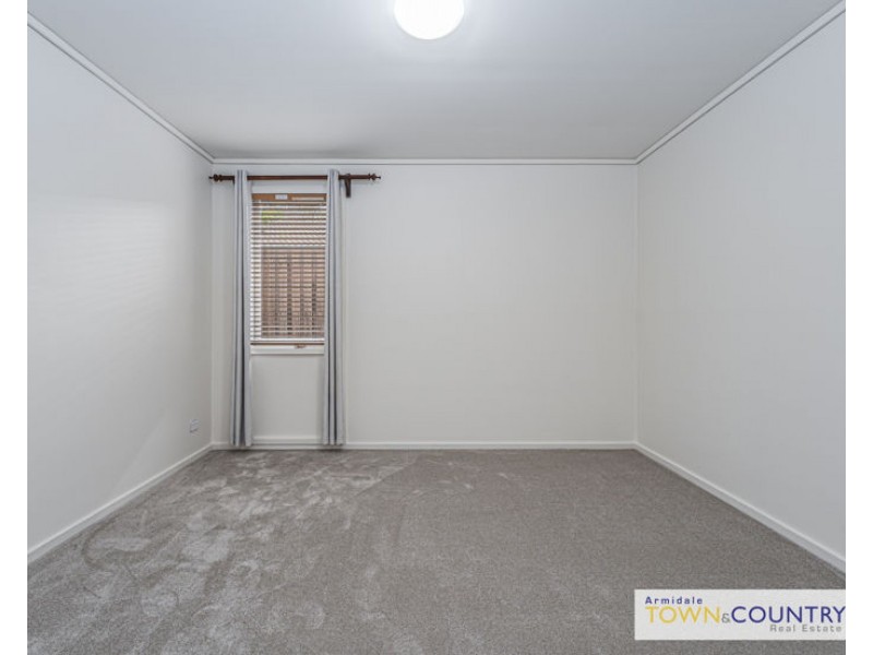 77 Perrott Street, Armidale NSW 2350