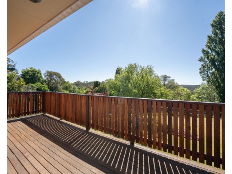 73 Glen Innes Road, Armidale NSW 2350
