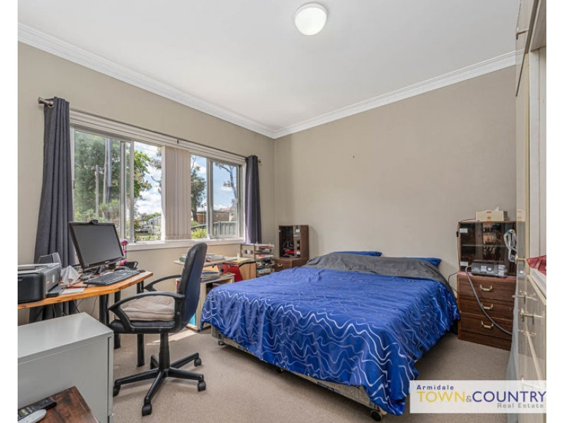 174 Chapel Street, Armidale NSW 2350