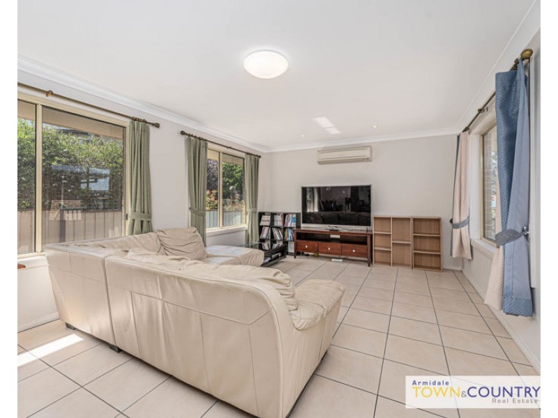 12 David Crescent, Armidale NSW 2350