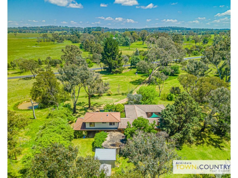 91 Pinegrove Road, Armidale NSW 2350
