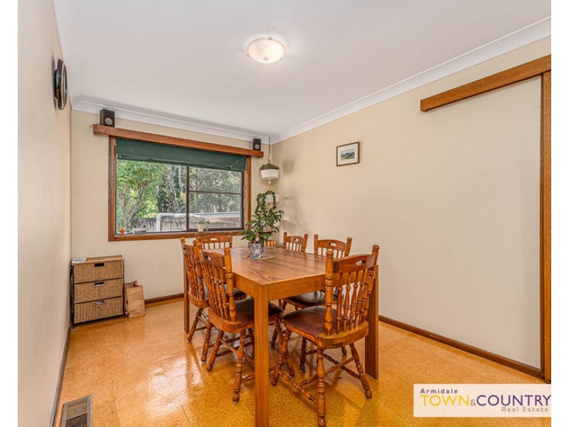 91 Pinegrove Road, Armidale NSW 2350