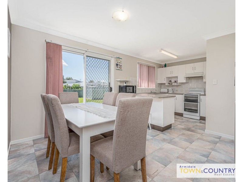 3 Aldred Avenue, Armidale NSW 2350