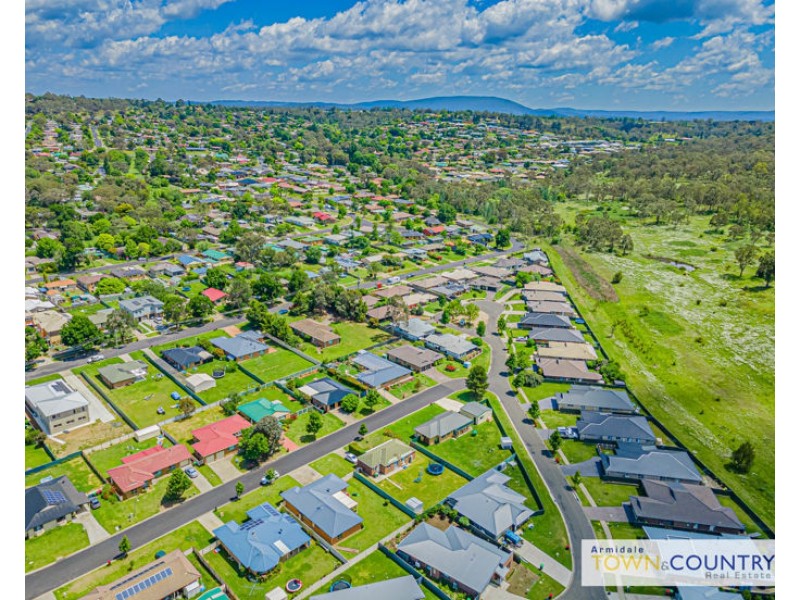 3 Aldred Avenue, Armidale NSW 2350