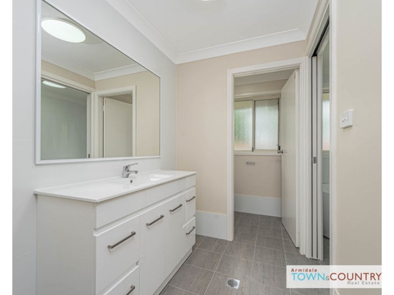 1/85 Queen Elizabeth Drive, Armidale NSW 2350