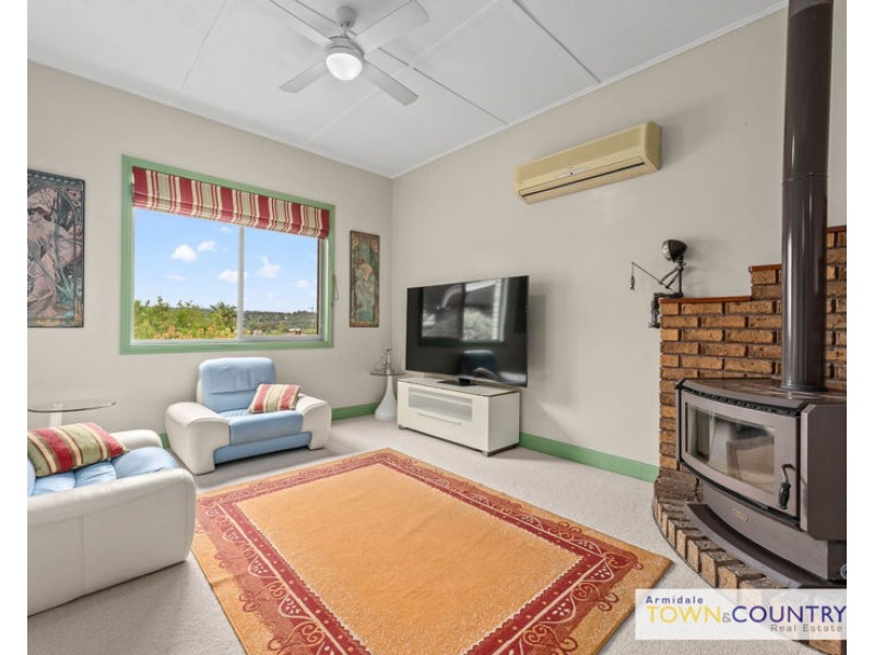 18 Wade Avenue, Armidale NSW 2350
