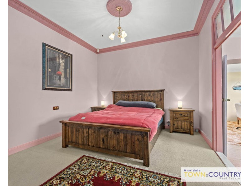 18 Wade Avenue, Armidale NSW 2350