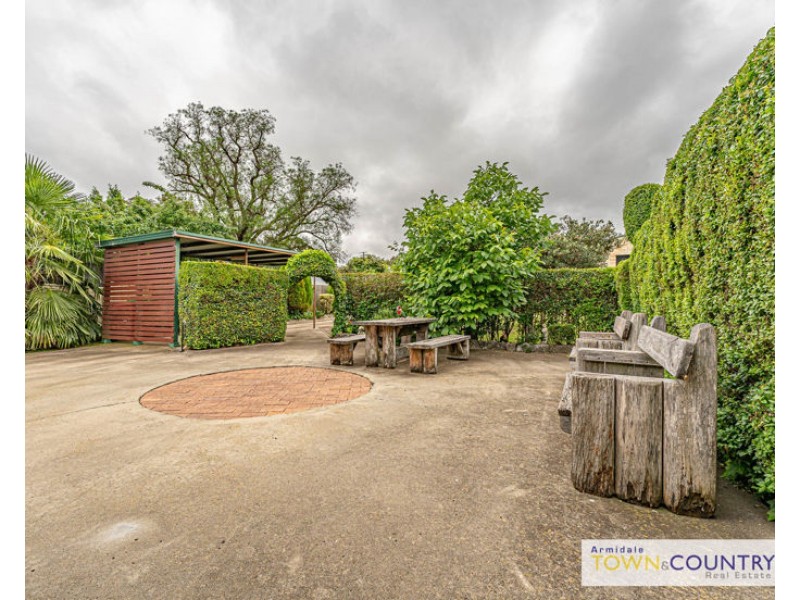 18 Wade Avenue, Armidale NSW 2350