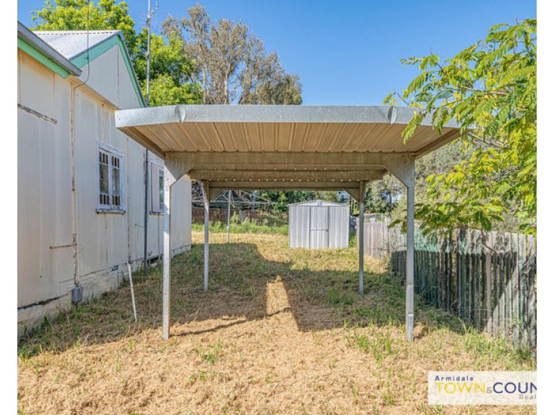 290 Rusden Street, Armidale NSW 2350