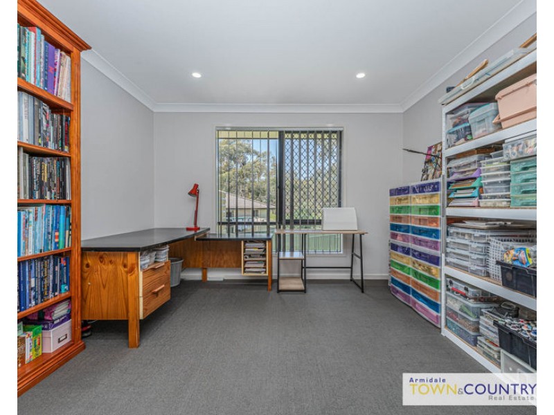 5 McGrath Place, Armidale NSW 2350