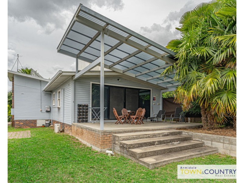 5 Cotswold Avenue, Armidale NSW 2350