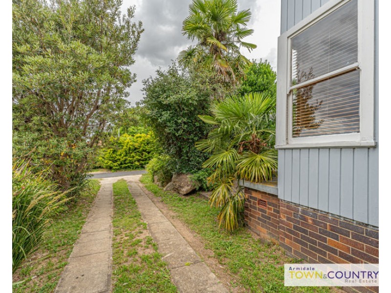 5 Cotswold Avenue, Armidale NSW 2350