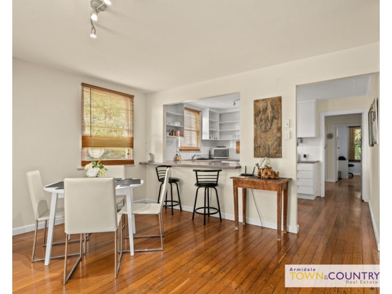 5 Cotswold Avenue, Armidale NSW 2350