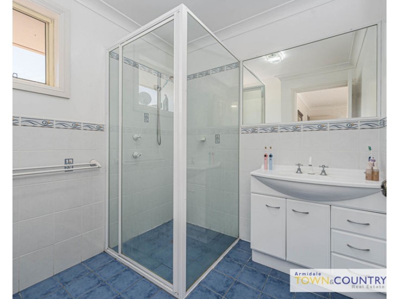 12 David Crescent, Armidale NSW 2350