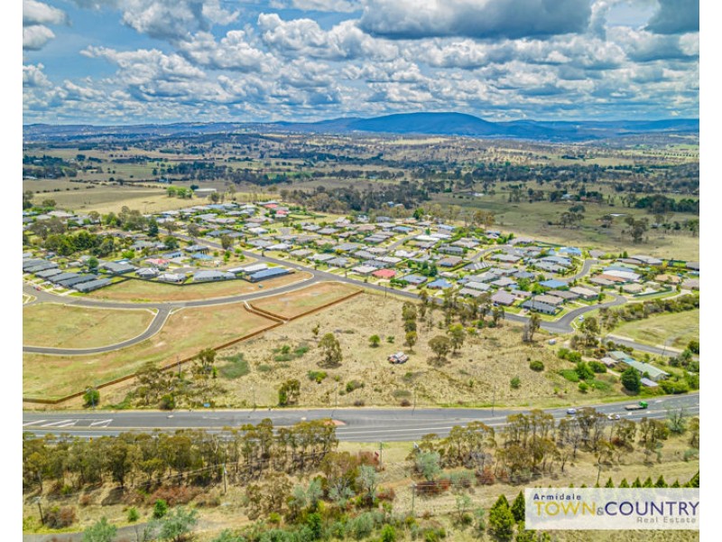 11 Link Road, Armidale NSW 2350
