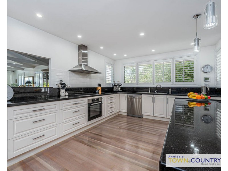 71 The Avenue, Armidale NSW 2350