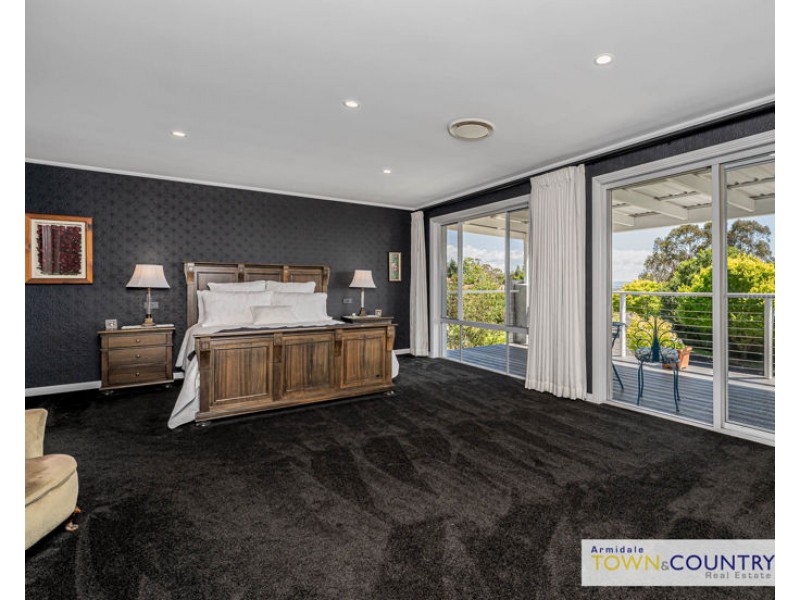 71 The Avenue, Armidale NSW 2350