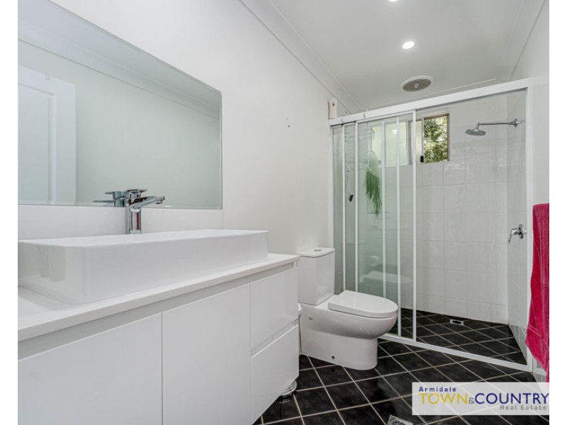 71 The Avenue, Armidale NSW 2350