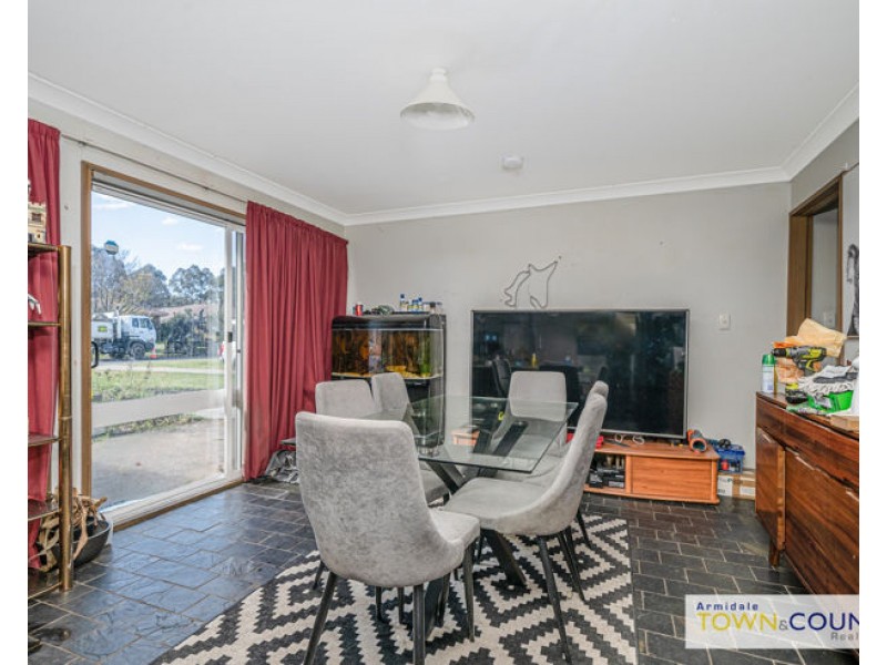 15 Centennial Close, Armidale NSW 2350