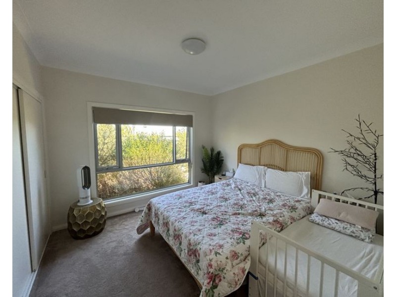 1/11 Birch Crescent, Armidale NSW 2350