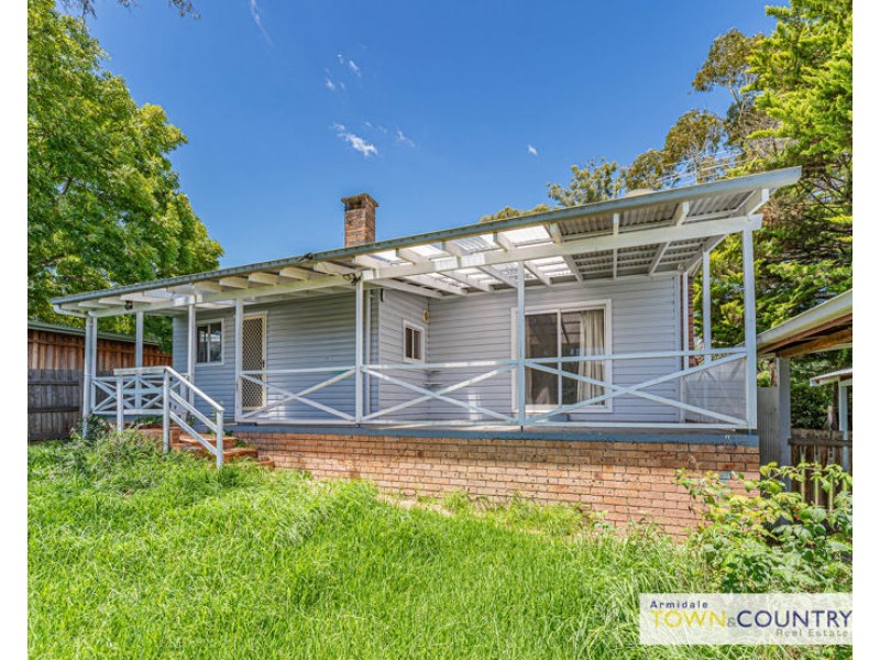 163 Mossman Street, Armidale NSW 2350
