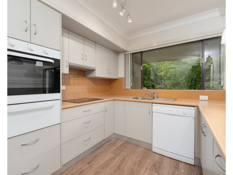 1&2 at 20 Catherine Street, Armidale NSW 2350