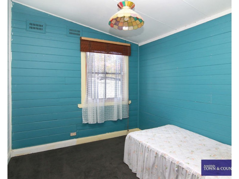 2 Jewel Avenue, Armidale NSW 2350