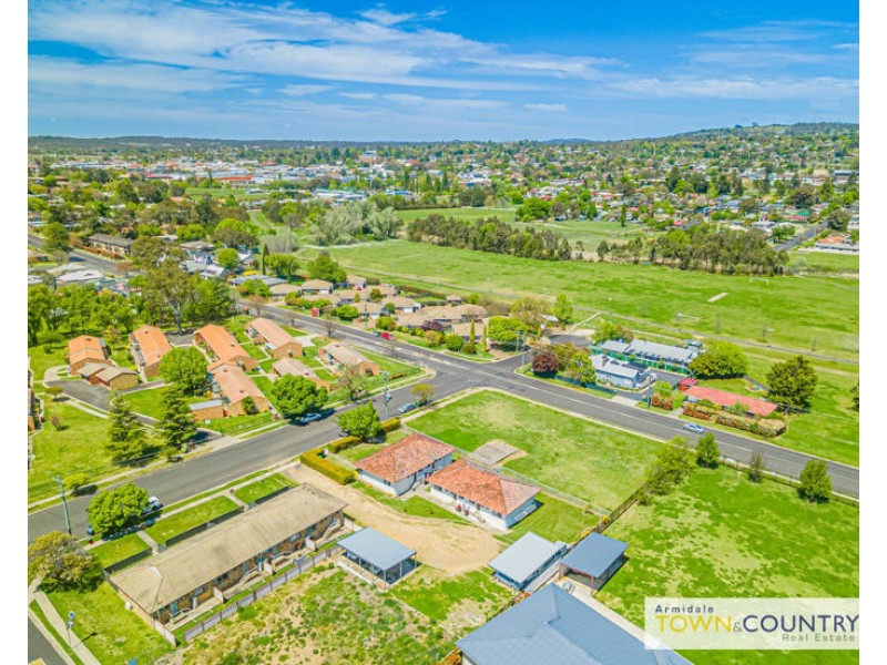 2/54 O’Dell Street, Armidale NSW 2350