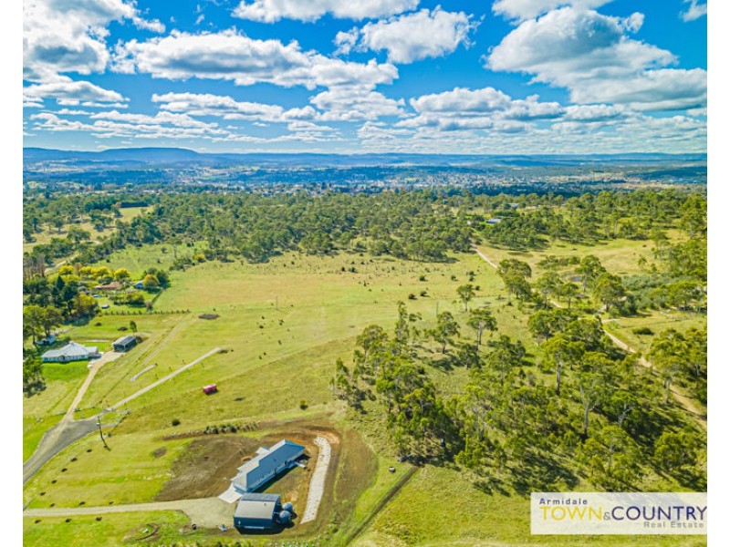 36 Lingerwood Place, Armidale NSW 2350