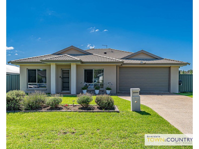 14 Lara Avenue, Armidale NSW 2350