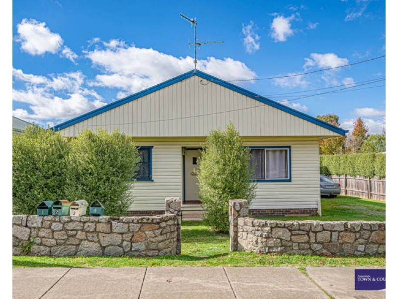 73 Taylor Street, Armidale NSW 2350