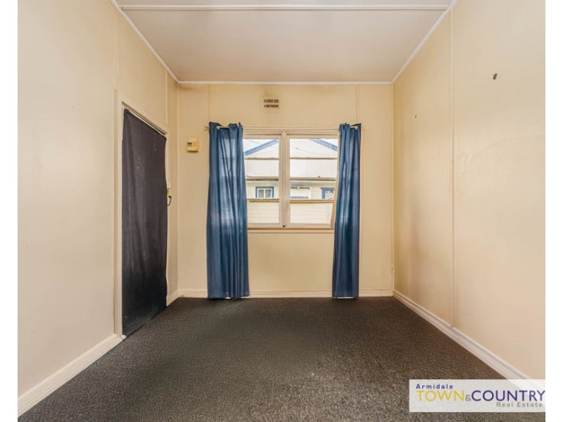 73 Taylor Street, Armidale NSW 2350