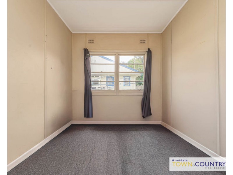 73 Taylor Street, Armidale NSW 2350