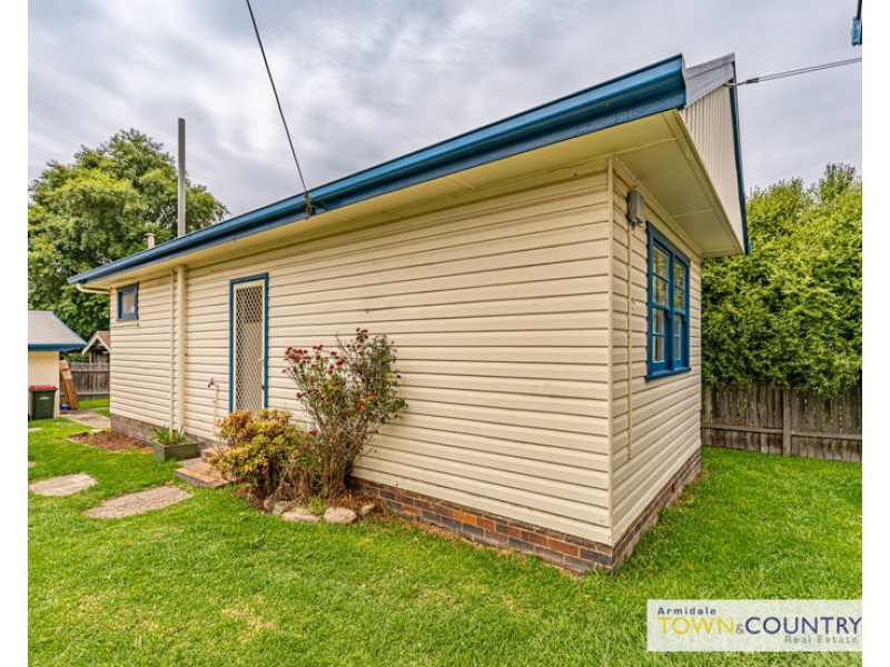 73 Taylor Street, Armidale NSW 2350