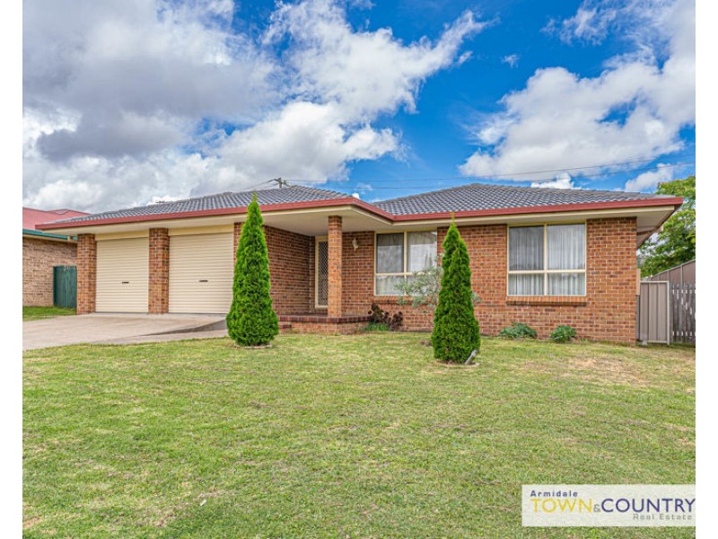 21 Ishbell Drive, Armidale NSW 2350