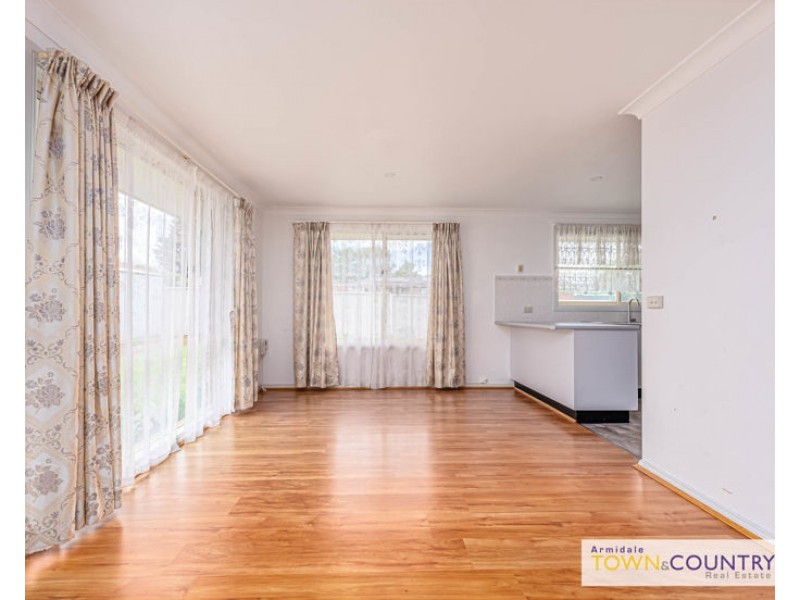 21 Ishbell Drive, Armidale NSW 2350