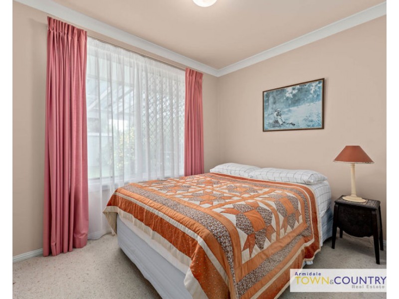 182 Galloway Street, Armidale NSW 2350