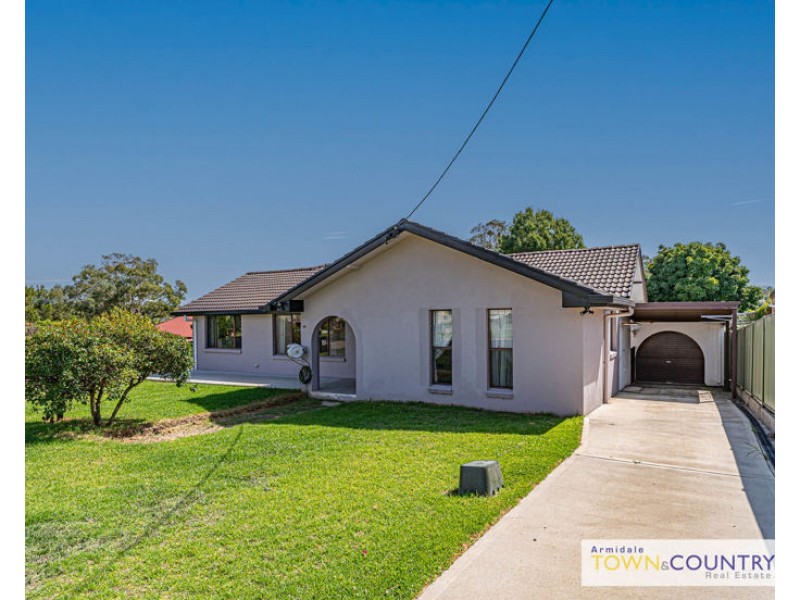 45 Park Street, Uralla NSW 2358