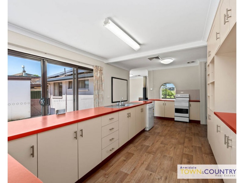 45 Park Street, Uralla NSW 2358