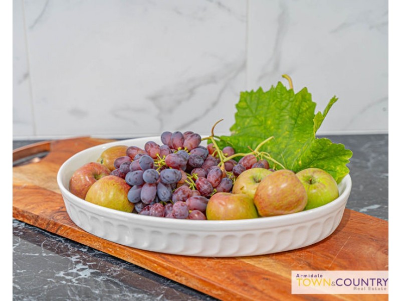 25 Mundays Lane, Armidale NSW 2350