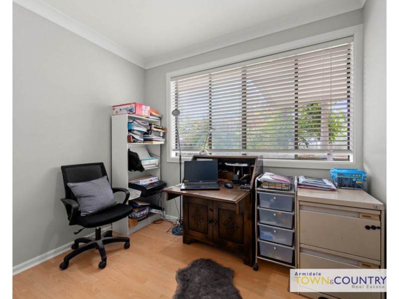 25 Mundays Lane, Armidale NSW 2350