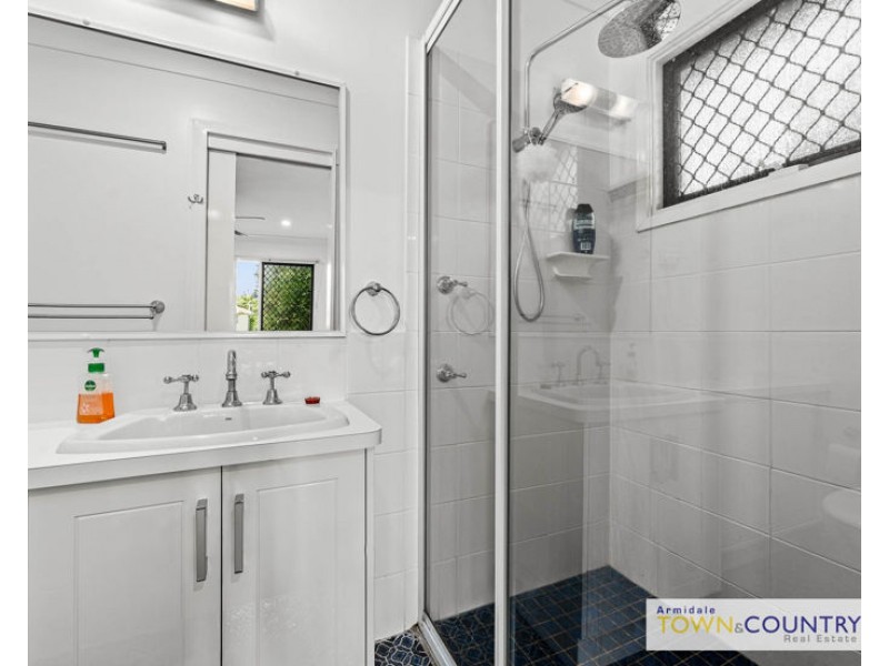 11 Dorothy Avenue, Armidale NSW 2350