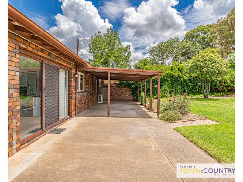 11 Dorothy Avenue, Armidale NSW 2350