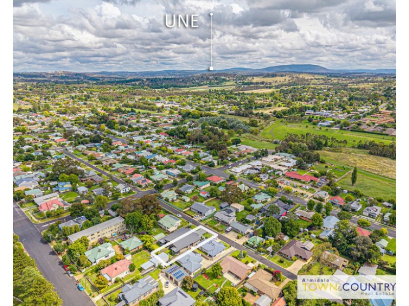1/10 Brewery Lane, Armidale NSW 2350