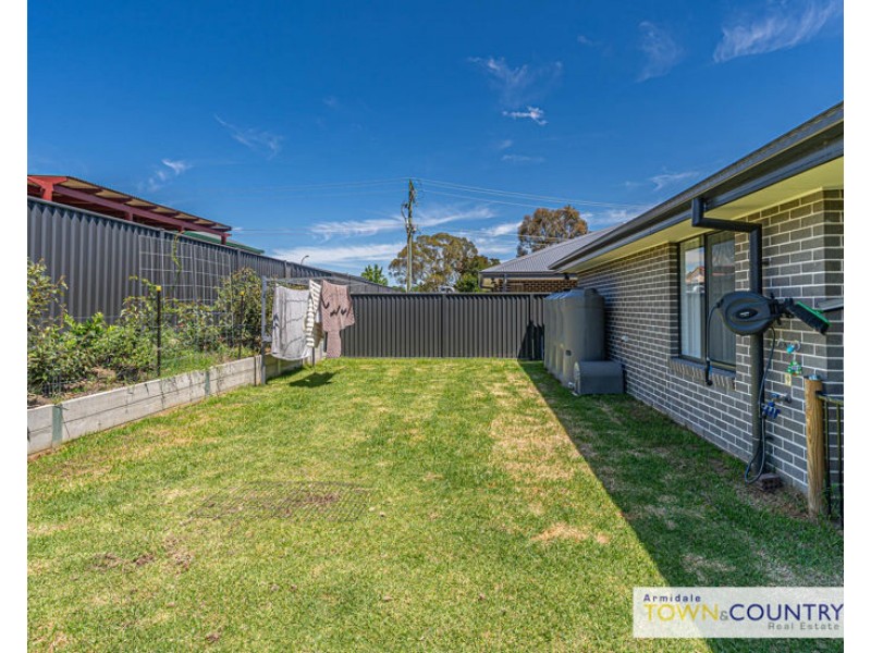4 Bruce Close, Armidale NSW 2350