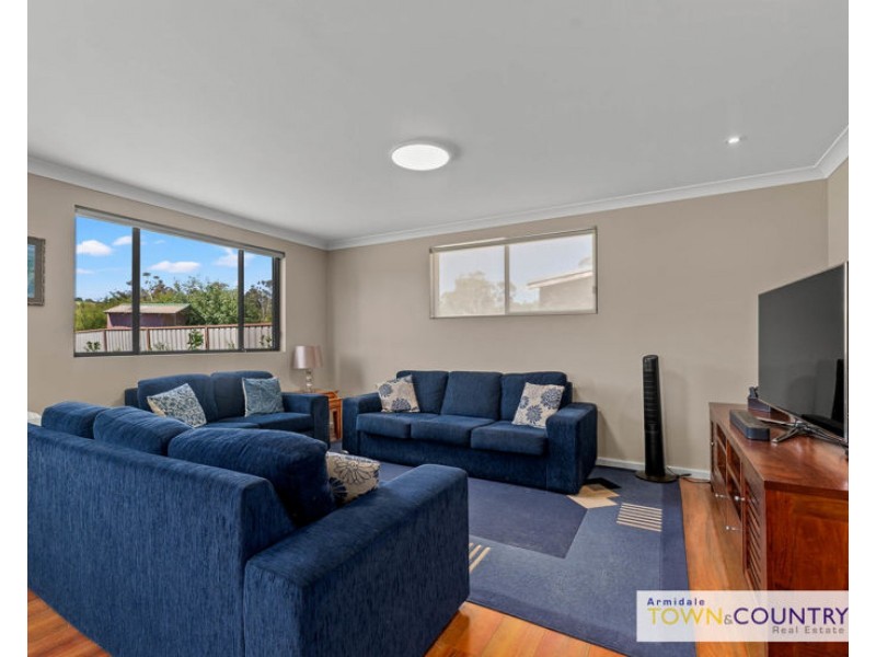 13 Hawthorne Close, Armidale NSW 2350