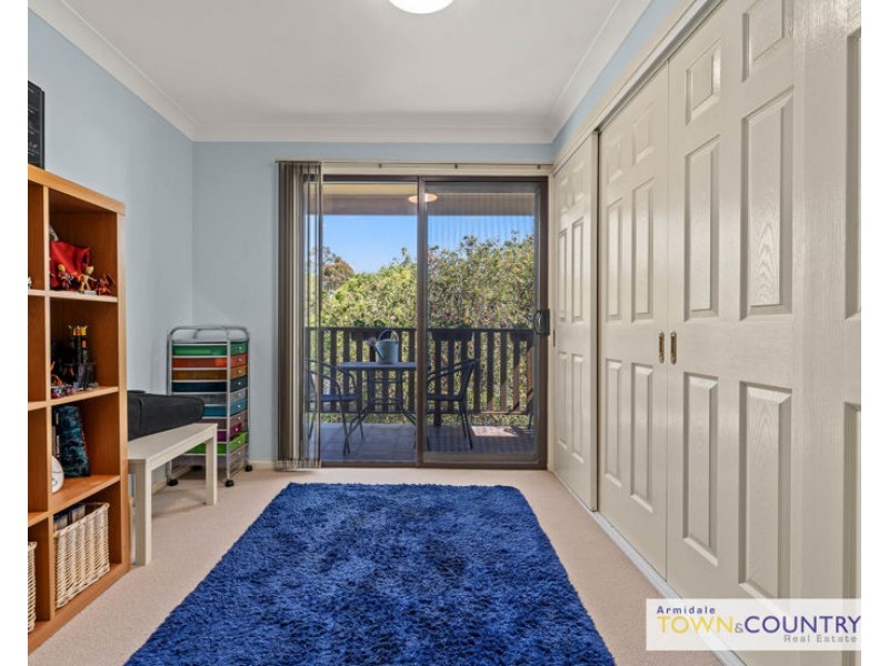 13 Hawthorne Close, Armidale NSW 2350