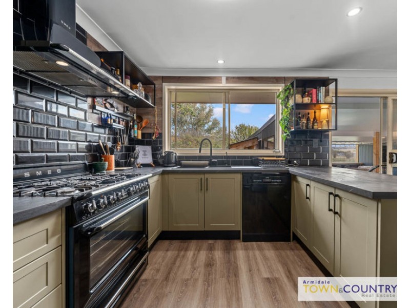 103 Tulong Road, Armidale NSW 2350