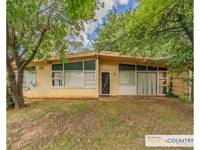 37 Martin Street, Armidale NSW 2350